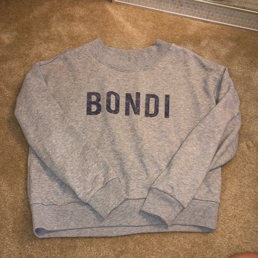 Cropped sweatshirt